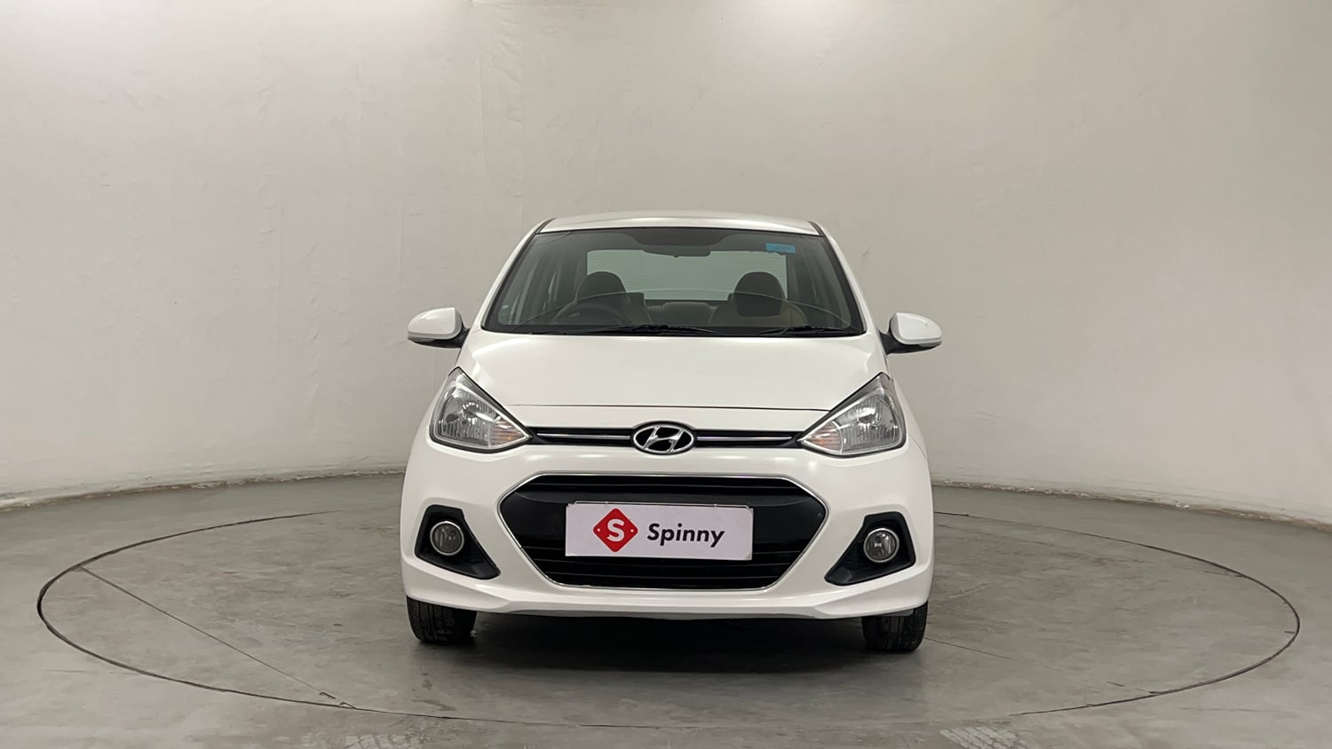 Used 2015 Hyundai Xcent S 1.2 (O) Petrol Manual exterior FRONT VIEW