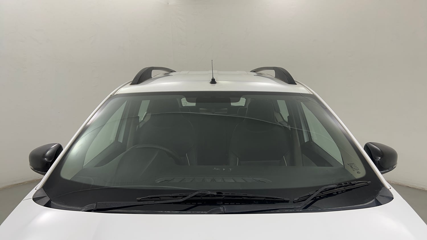 Used 2023 Renault Triber RXZ Petrol Manual exterior FRONT WINDSHIELD VIEW