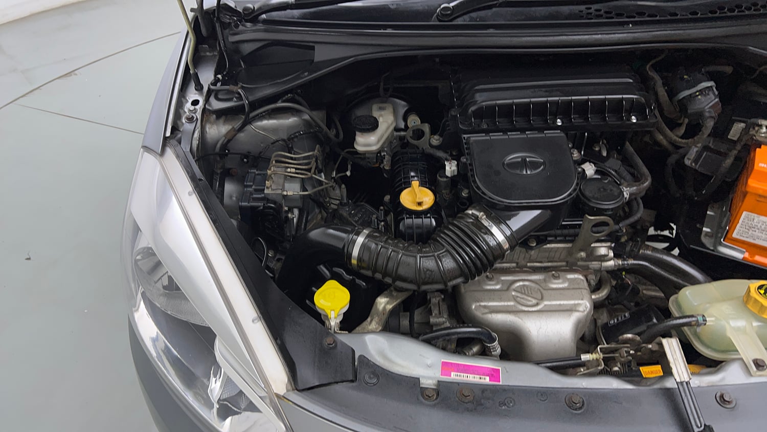 Used 2018 Tata Tiago Revotron XZ Petrol Manual engine ENGINE RIGHT SIDE VIEW