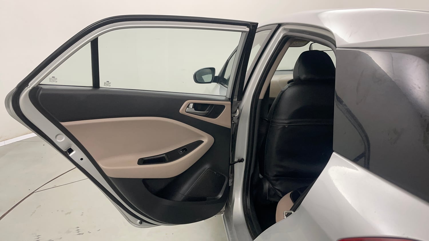 Used 2018 Hyundai Elite i20 Asta 1.2 Petrol Manual interior LEFT REAR DOOR OPEN VIEW