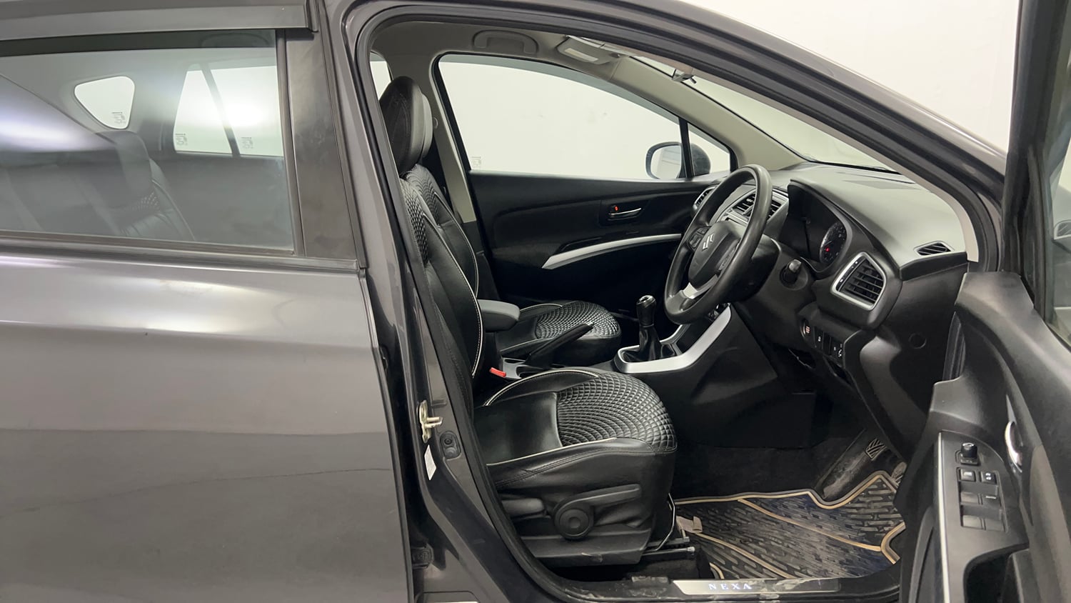 Used 2020 Maruti Suzuki S-Cross Zeta Petrol Manual interior RIGHT SIDE FRONT DOOR CABIN VIEW