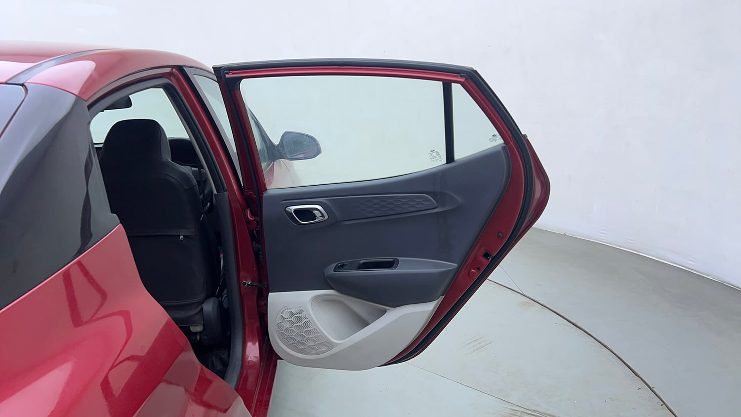 Used 2021 Hyundai Aura SX Plus 1.2 AMT Petrol Petrol Automatic interior RIGHT REAR DOOR OPEN VIEW