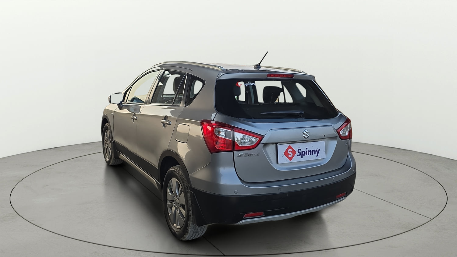 Used 2016 Maruti Suzuki S-Cross Alpha 1.6 Diesel Manual exterior LEFT REAR CORNER VIEW
