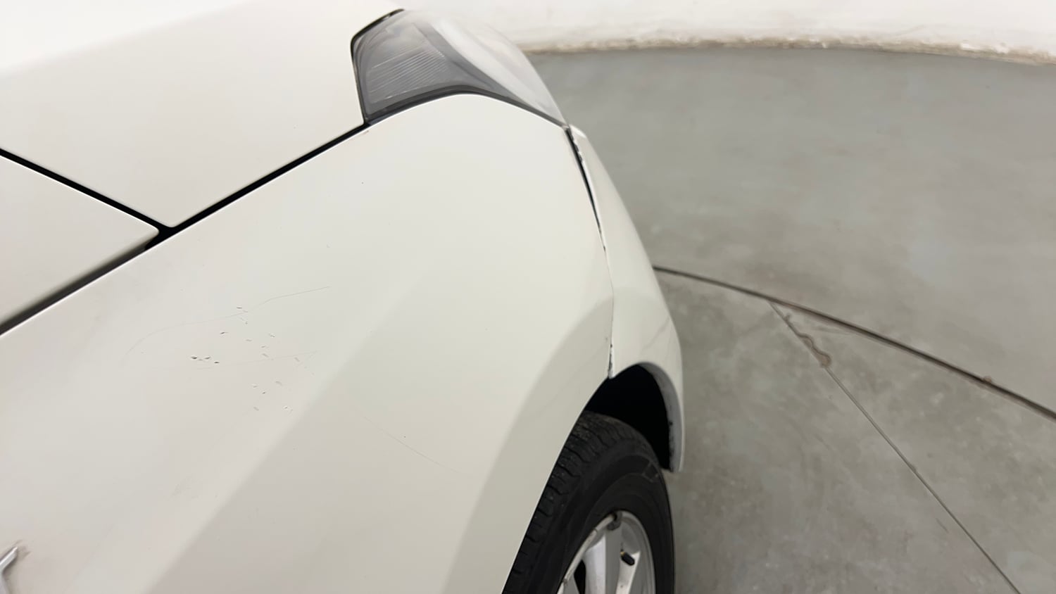 Used 2015 Hyundai Xcent S 1.2 (O) Petrol Manual dents MINOR SCRATCH