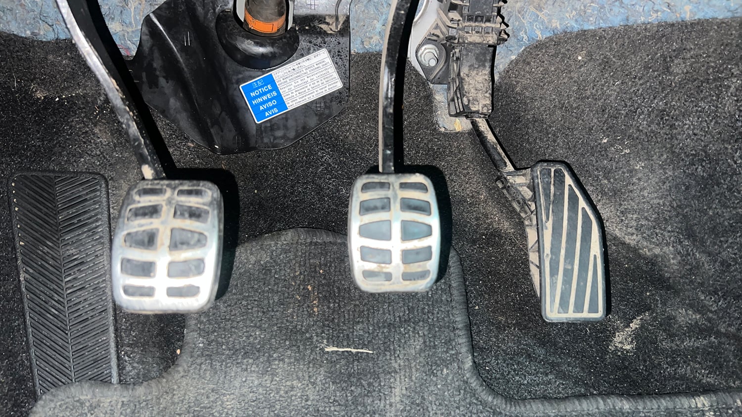 Used 2017 Maruti Suzuki Baleno Alpha 1.2 Petrol Manual interior PEDALS VIEW