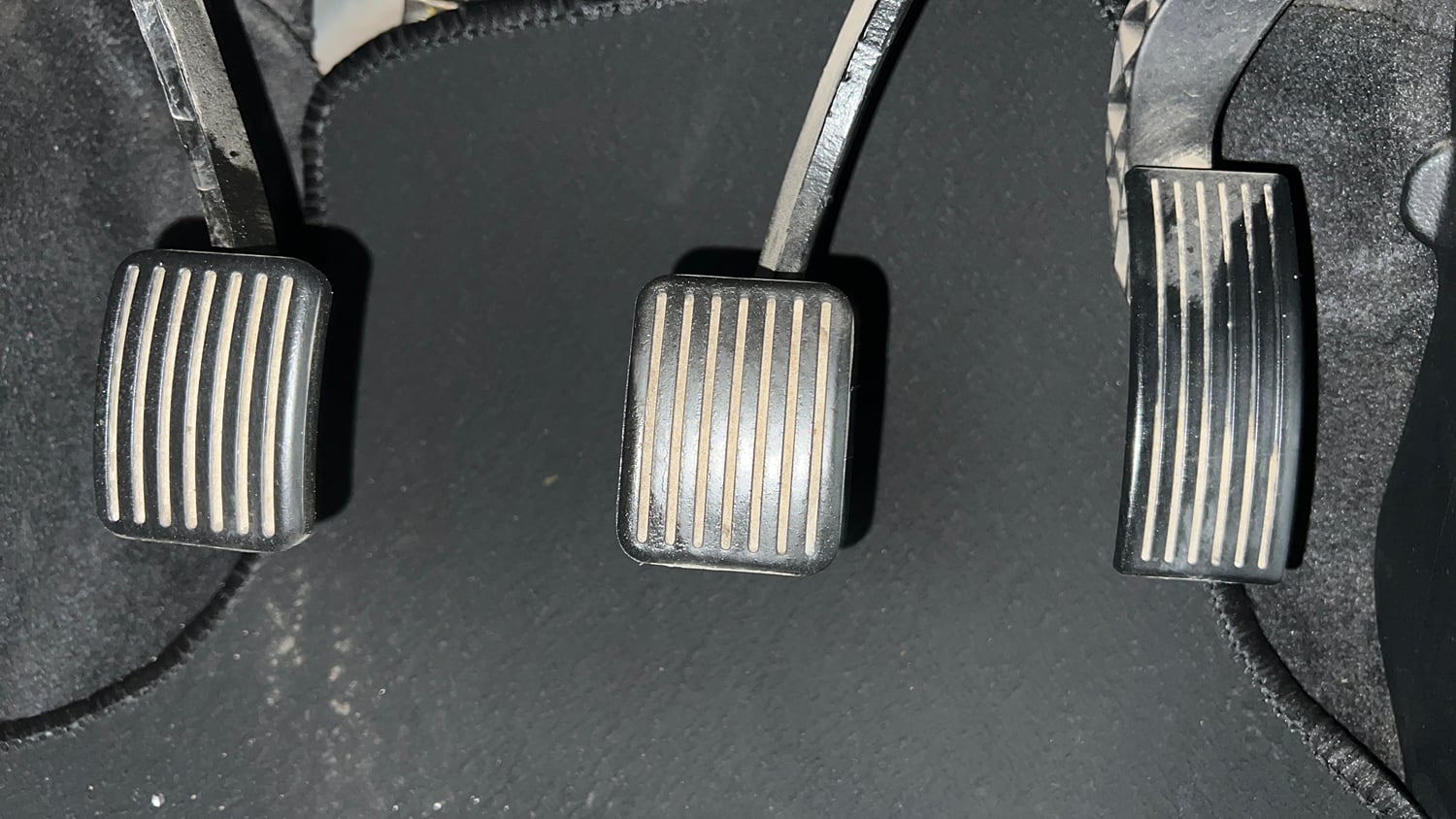 Used 2019 Hyundai Grand i10 Magna 1.2 Kappa VTVT Petrol Manual interior PEDALS VIEW