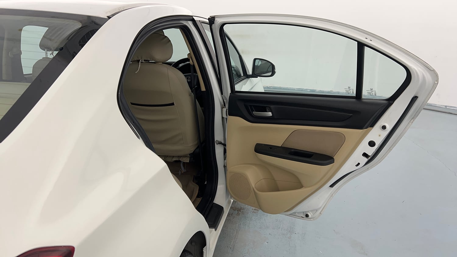 Used 2021 Honda Amaze 1.2 V MT Petrol Petrol Manual interior RIGHT REAR DOOR OPEN VIEW