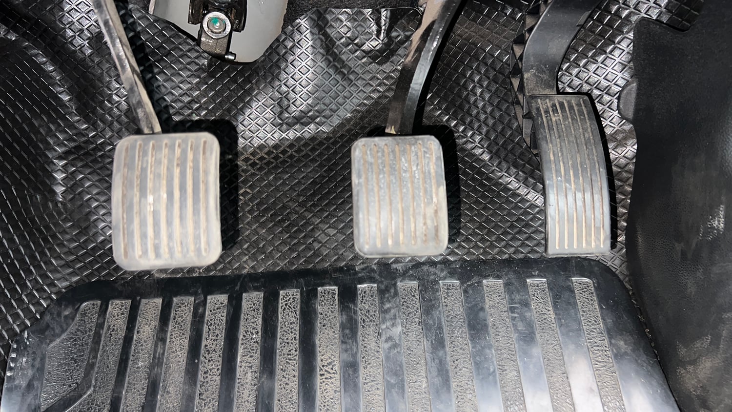 Used 2019 Hyundai Xcent S Petrol Manual interior PEDALS VIEW