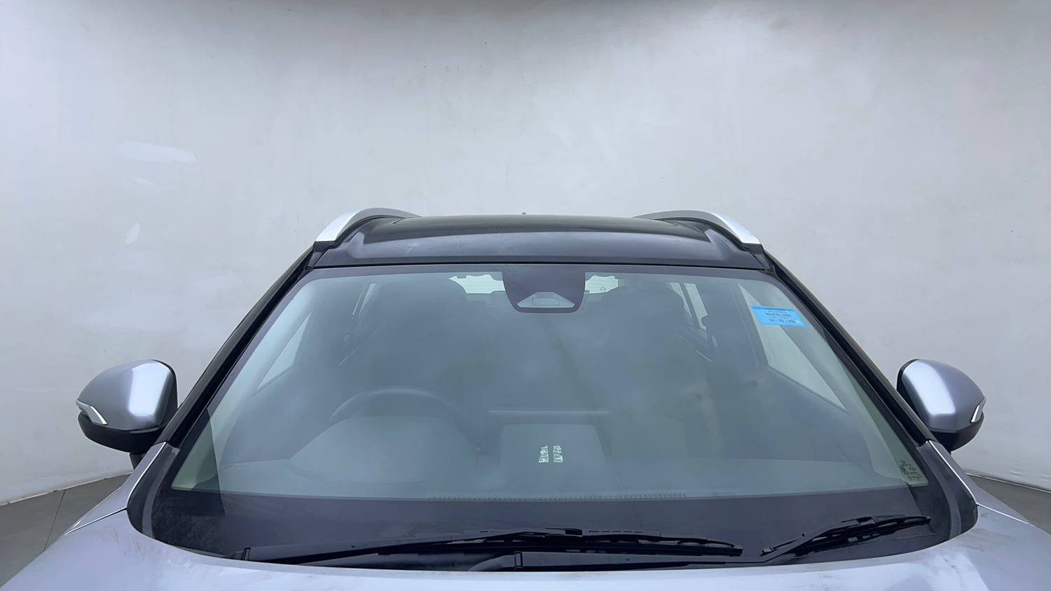 Used 2024 Honda Elevate ZX MT Petrol Manual exterior FRONT WINDSHIELD VIEW