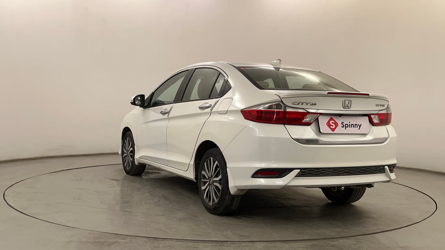 Used 2017 Honda City ZX CVT Petrol Petrol Automatic exterior LEFT REAR CORNER VIEW