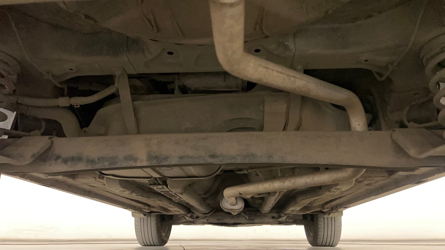 Used 2017 Hyundai Creta 1.6 SX Plus AT Petrol Petrol Automatic extra REAR UNDERBODY VIEW (TAKEN FROM REAR)