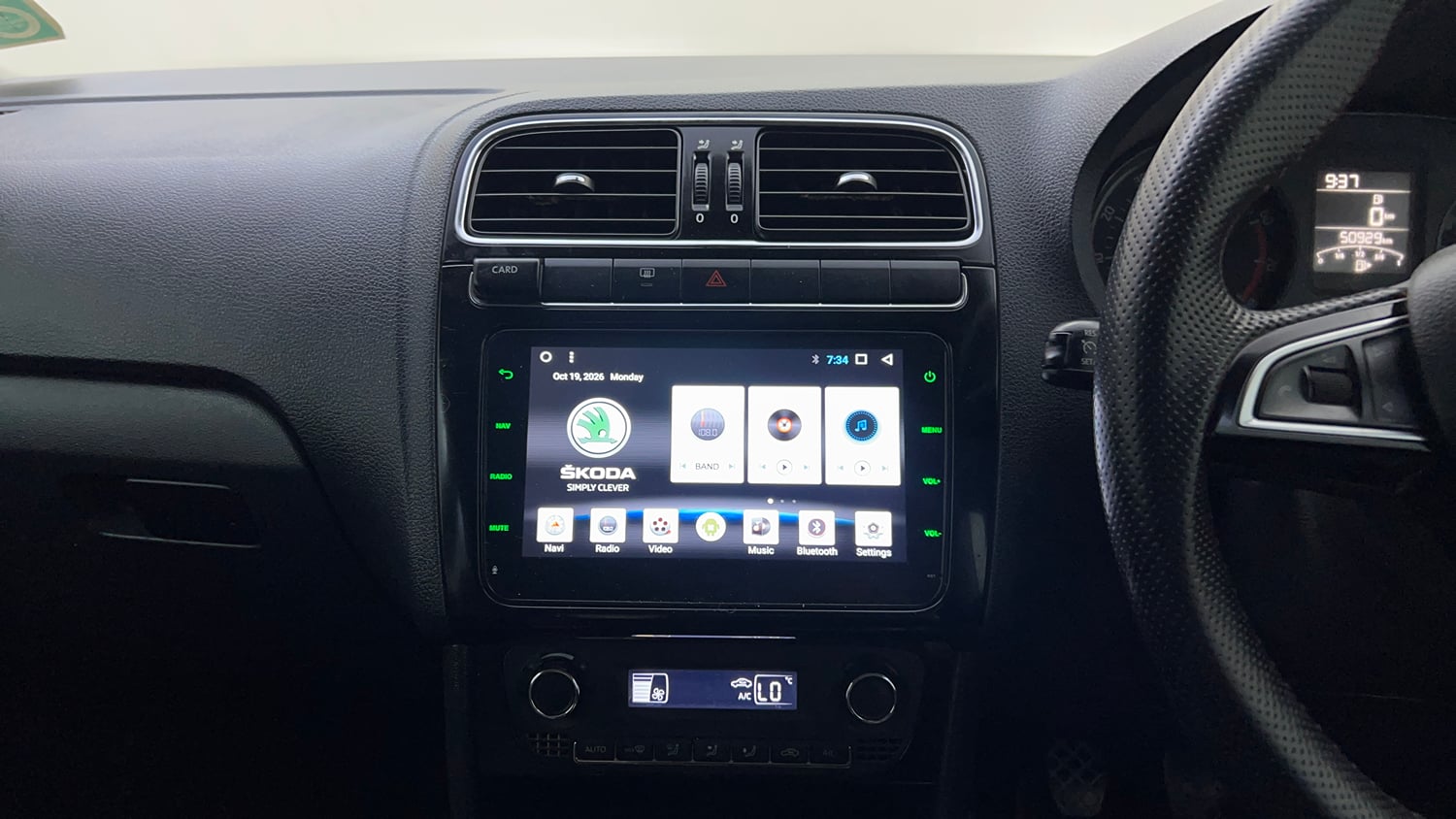 Used 2021 Skoda Rapid Style Petrol Manual top_features Integrated (in-dash) music system