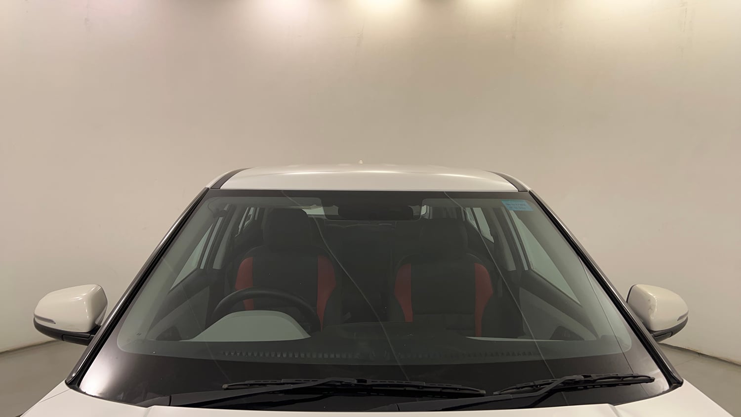 Used 2023 Hyundai Creta E 1.5 Petrol Petrol Manual exterior FRONT WINDSHIELD VIEW