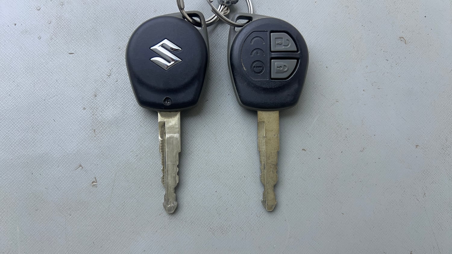 Used 2020 Maruti Suzuki Dzire VXi AGS Petrol Automatic extra CAR KEY VIEW