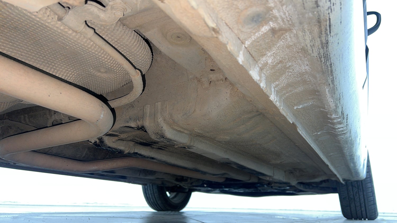 Used 2016 Hyundai Elite i20 Asta 1.2 (O) Petrol Manual extra REAR RIGHT UNDERBODY VIEW