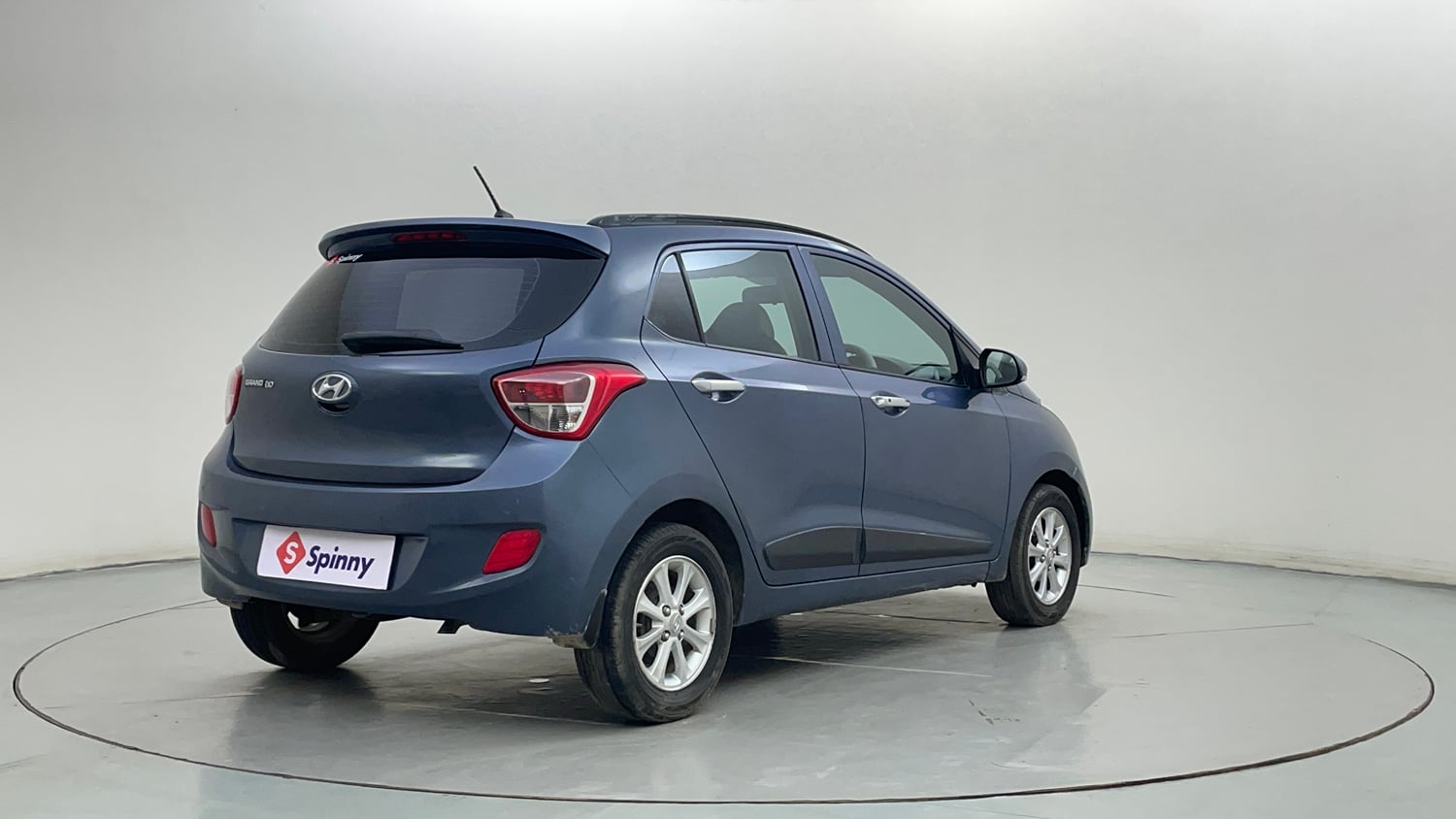 Used 2014 Hyundai Grand i10 Asta AT 1.2 Kappa VTVT Petrol Automatic exterior RIGHT REAR CORNER VIEW