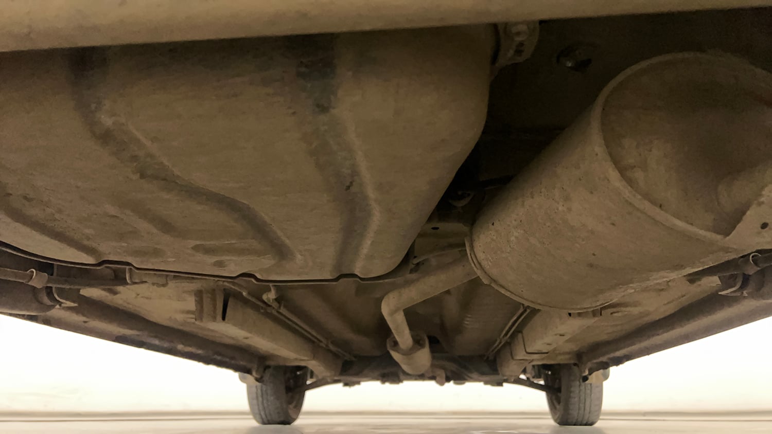 Used 2018 Maruti Suzuki Wagon R VXI Petrol Manual extra REAR UNDERBODY VIEW (TAKEN FROM REAR)