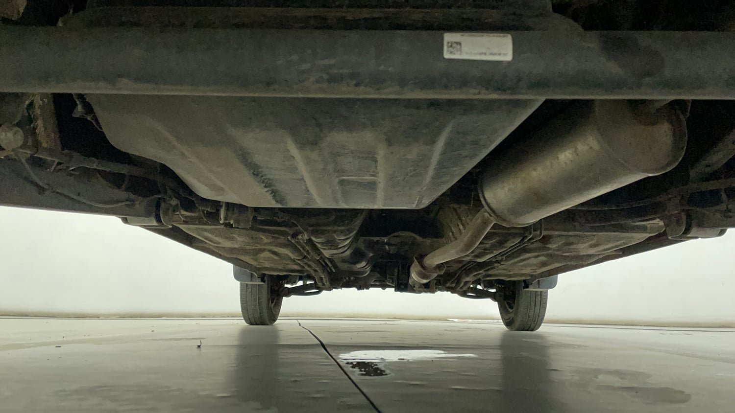 Used 2022 Maruti Suzuki Alto 800 LXi (O) Petrol Manual extra REAR UNDERBODY VIEW (TAKEN FROM REAR)