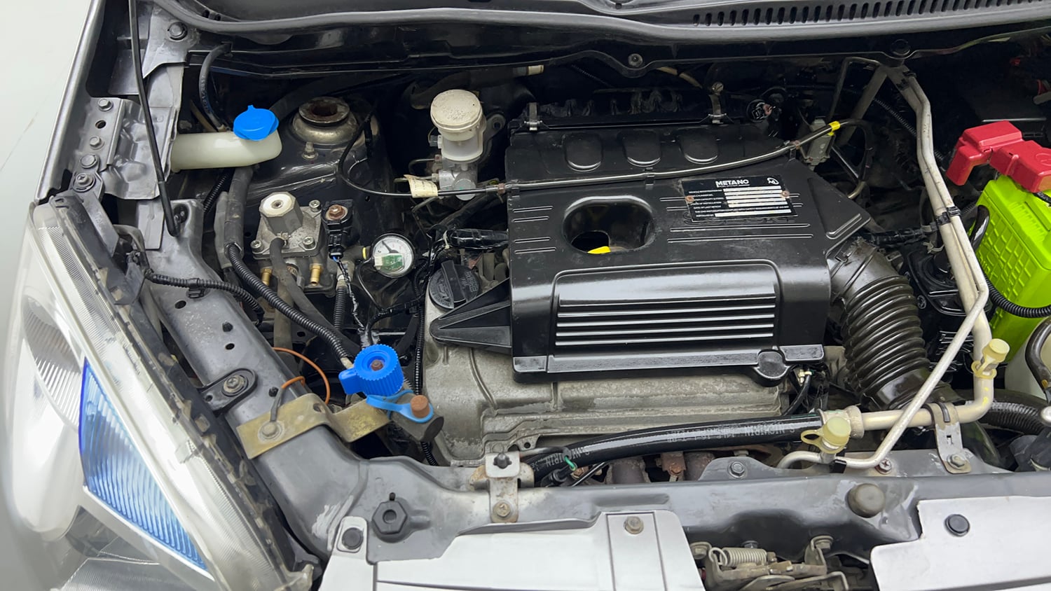 Used 2017 Maruti Suzuki Wagon R 1.0 LXI CNG (outside fitted) Cng Manual engine ENGINE RIGHT SIDE VIEW