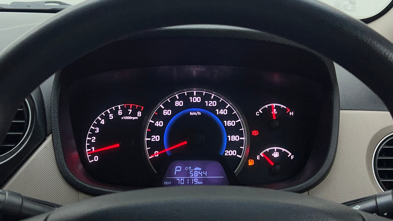 Used 2016 Hyundai Grand i10 Magna AT 1.2 Kappa VTVT Petrol Automatic interior CLUSTERMETER VIEW