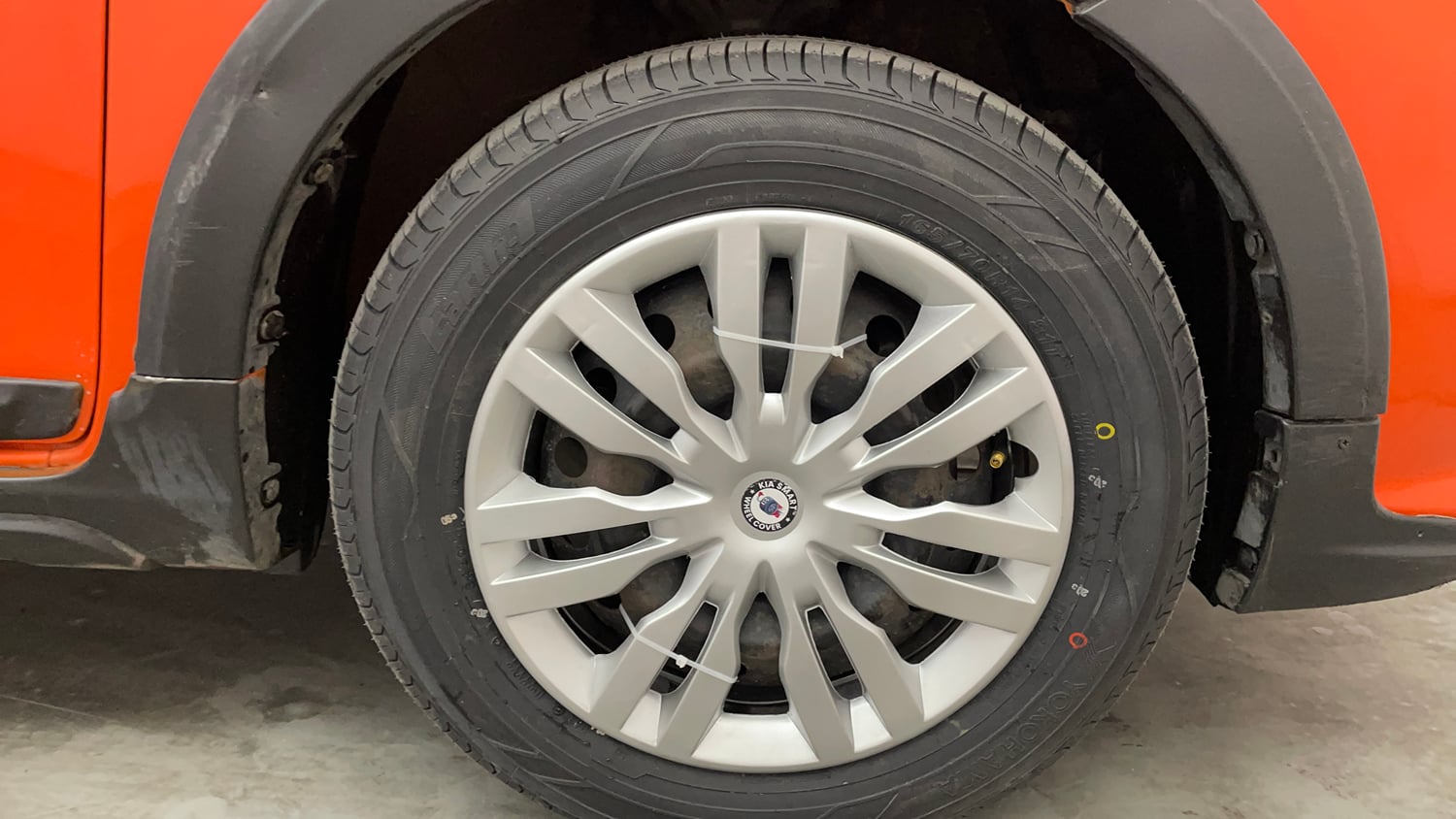 Used 2018 Maruti Suzuki Celerio X Zxi (O) AMT Petrol Automatic tyres RIGHT FRONT TYRE RIM VIEW