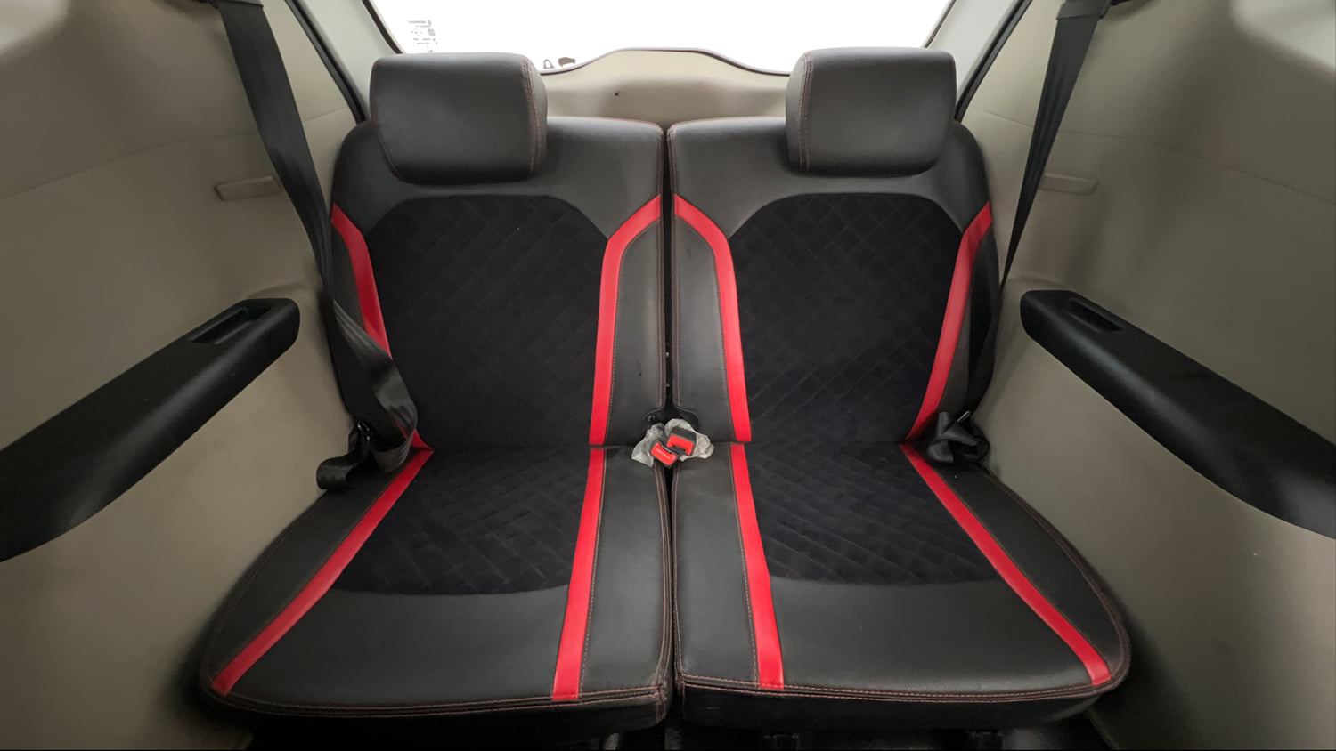 Used 2025 Renault Triber RXL Petrol Manual interior THIRD ROW SEAT