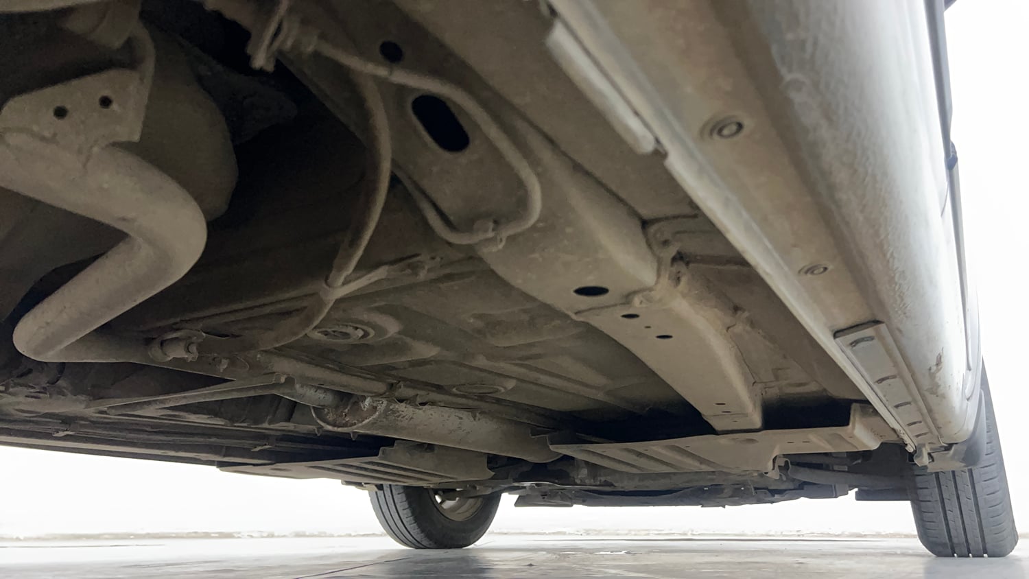 Used 2025 Maruti Suzuki Swift ZXi Plus Petrol Manual extra REAR RIGHT UNDERBODY VIEW