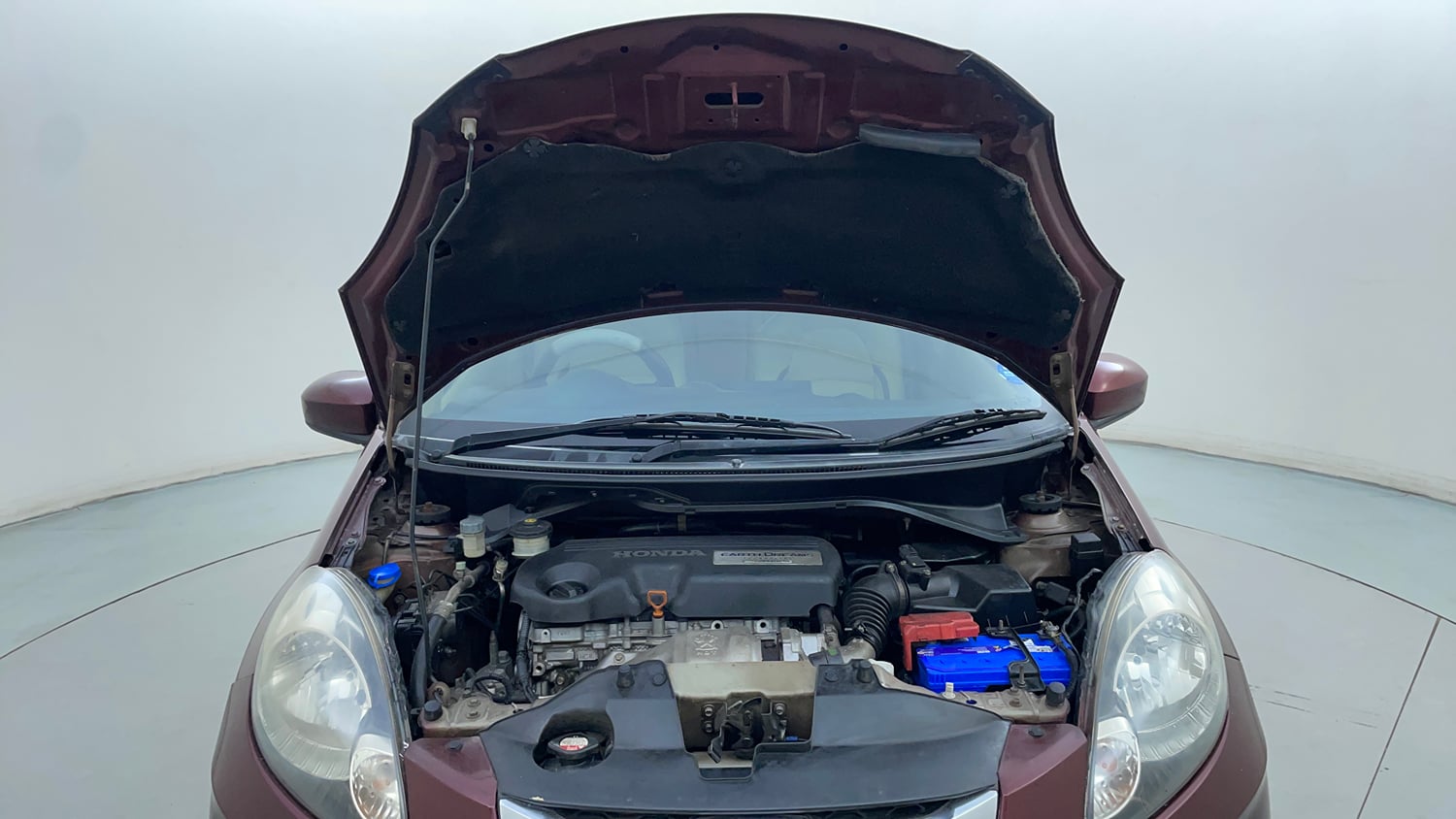 Used 2013 Honda Amaze 1.5 S i-DTEC Diesel Manual engine ENGINE & BONNET OPEN FRONT VIEW