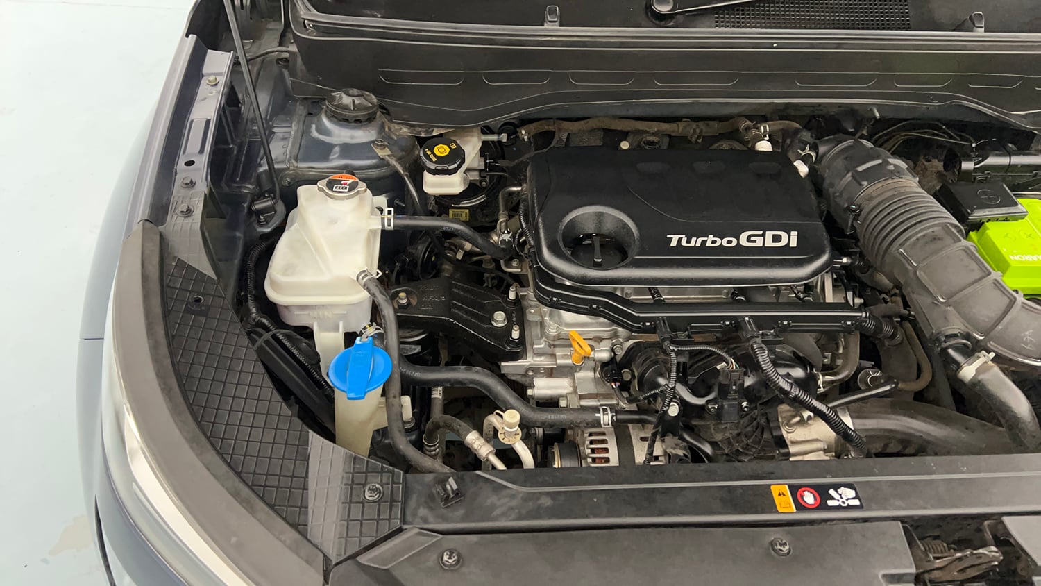 Used 2019 Hyundai Venue SX Plus 1.0L Turbo DCT Sport Petrol Automatic engine ENGINE RIGHT SIDE VIEW