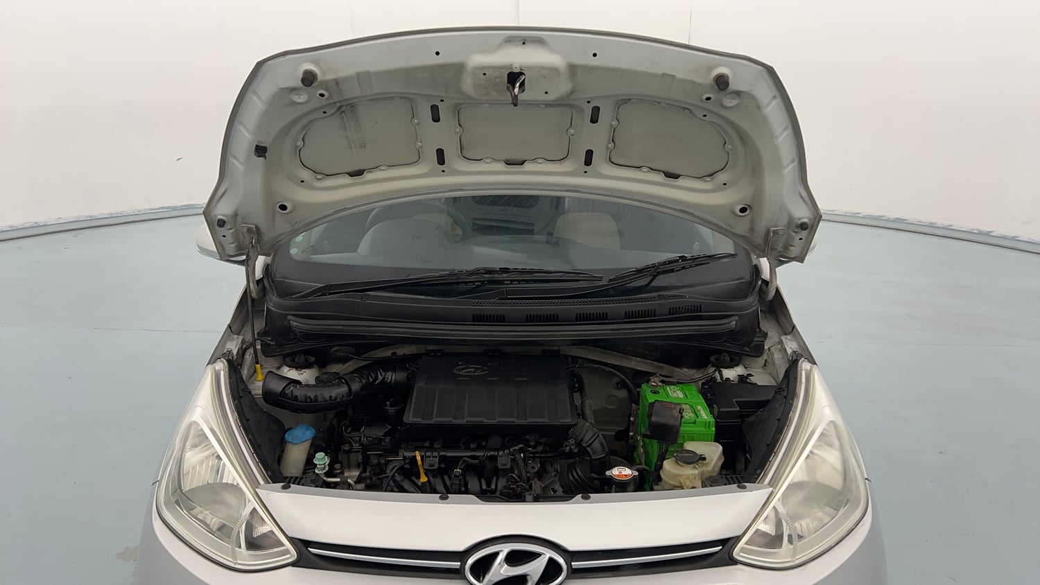 Used 2015 Hyundai Grand i10 Sportz 1.2 Kappa VTVT Petrol Manual engine ENGINE & BONNET OPEN FRONT VIEW