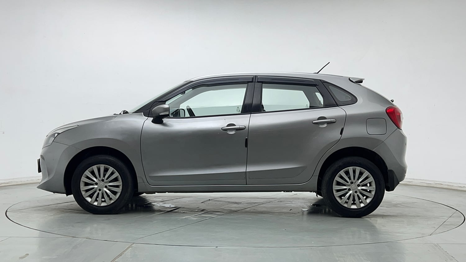 Used 2019 Maruti Suzuki Baleno Delta Petrol Manual exterior LEFT SIDE VIEW