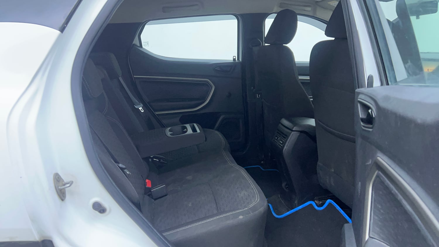 Used 2021 Renault Kiger RXZ AMT Dual Tone Petrol Automatic interior RIGHT SIDE REAR DOOR CABIN VIEW