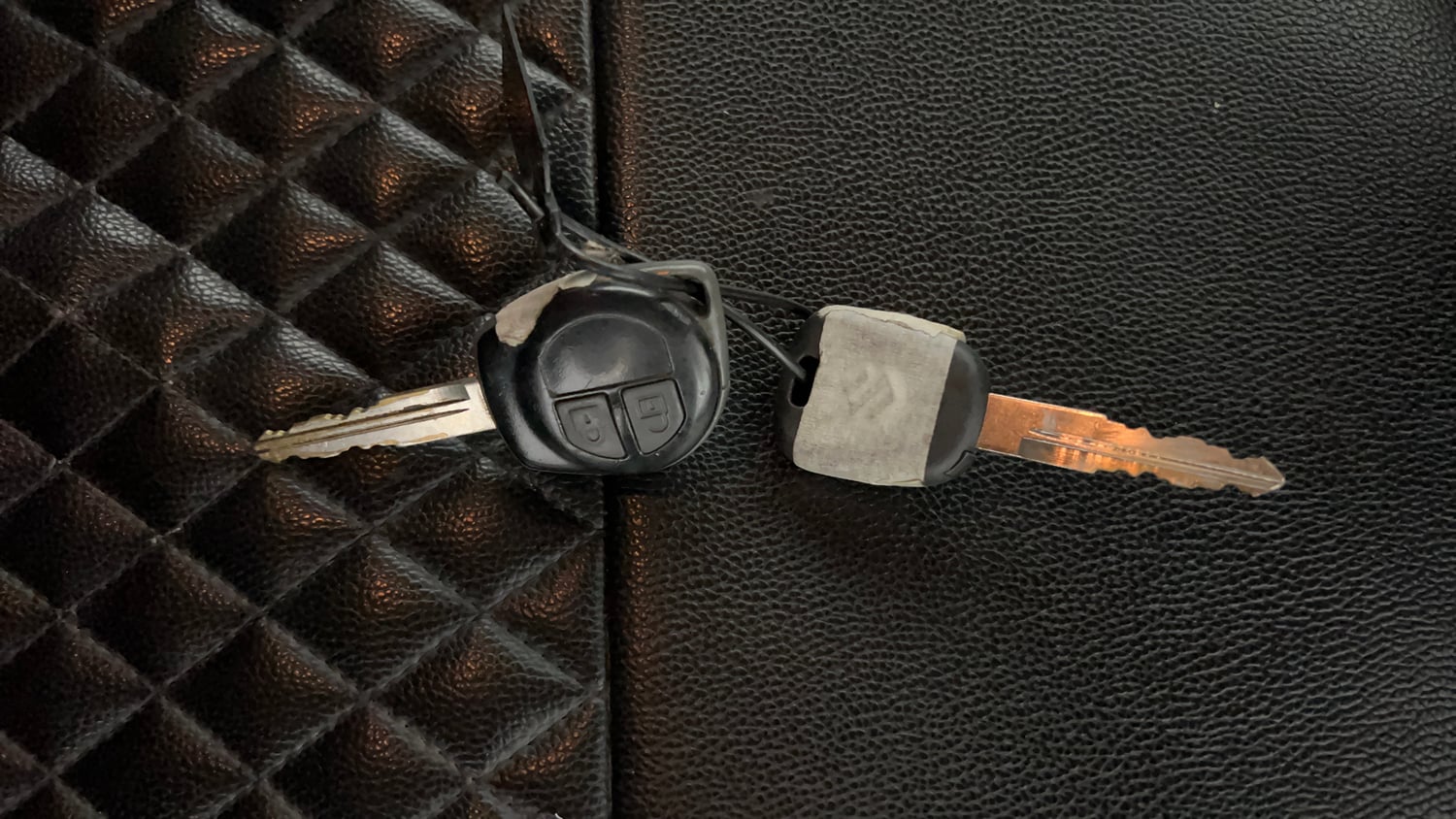 Used 2017 Maruti Suzuki Swift VXi Petrol Manual extra CAR KEY VIEW