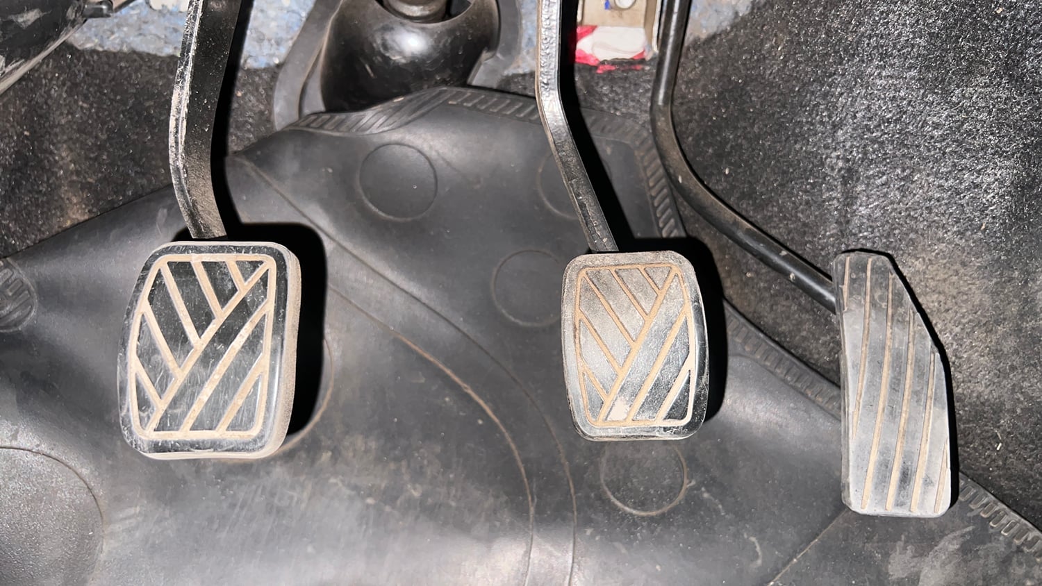 Used 2018 Maruti Suzuki Wagon R VXI Petrol Manual interior PEDALS VIEW