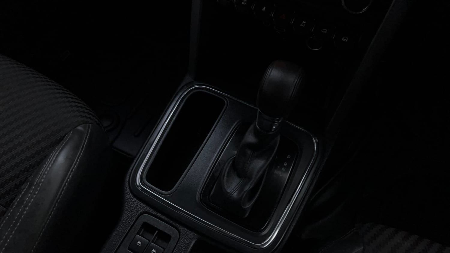 Used 2024 Mahindra Thar LX Hard Top Petrol AT RWD Petrol Automatic interior GEAR  KNOB VIEW