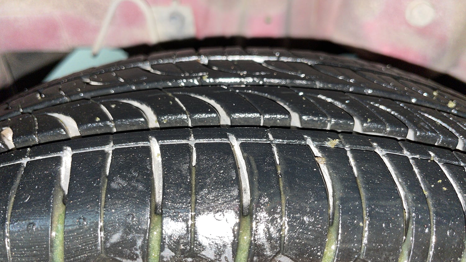 Used 2017 Hyundai Eon Era + Petrol Manual tyres RIGHT REAR TYRE TREAD VIEW