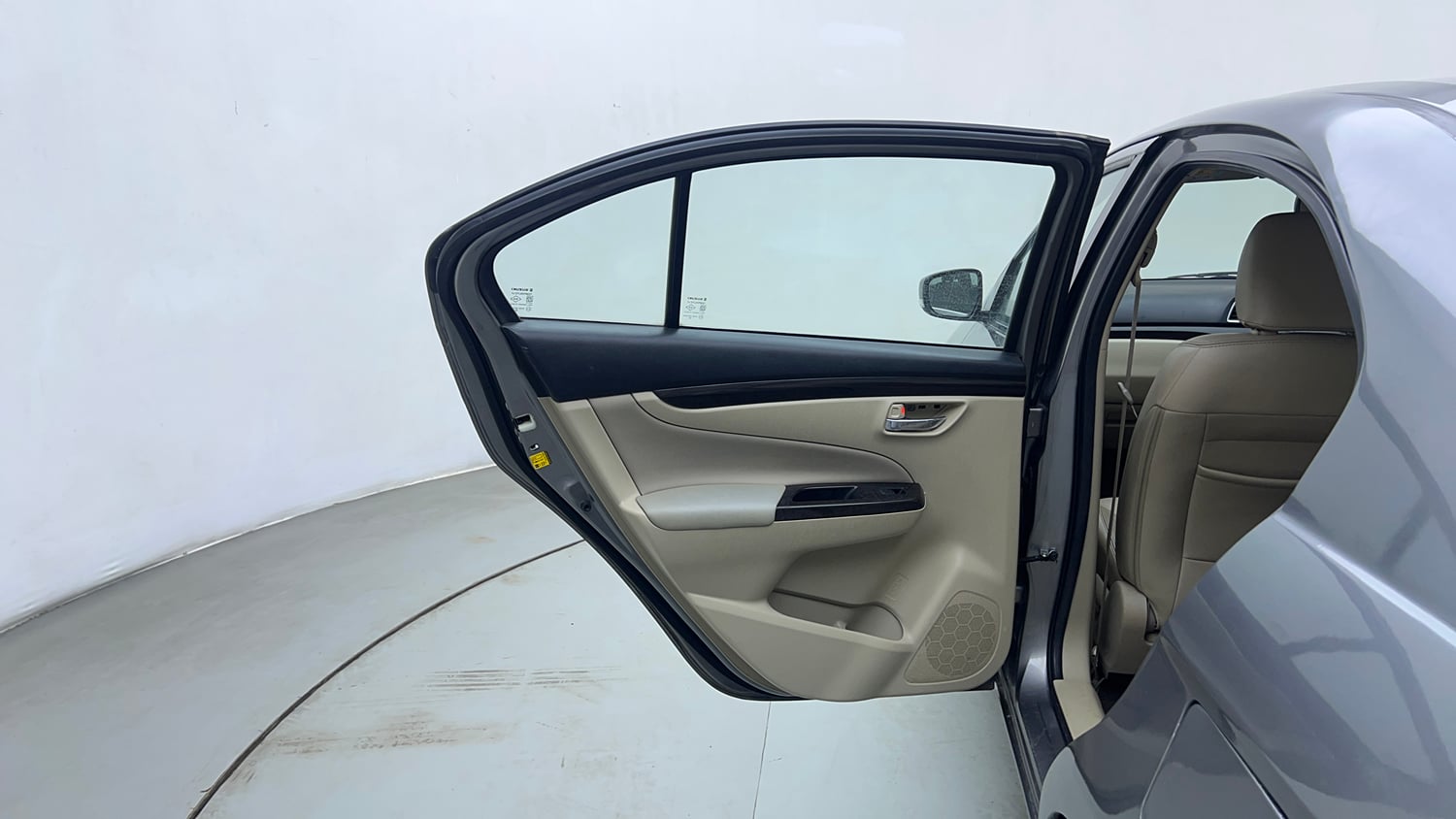 Used 2018 Maruti Suzuki Ciaz Alpha 1.4 MT Petrol Manual interior LEFT REAR DOOR OPEN VIEW
