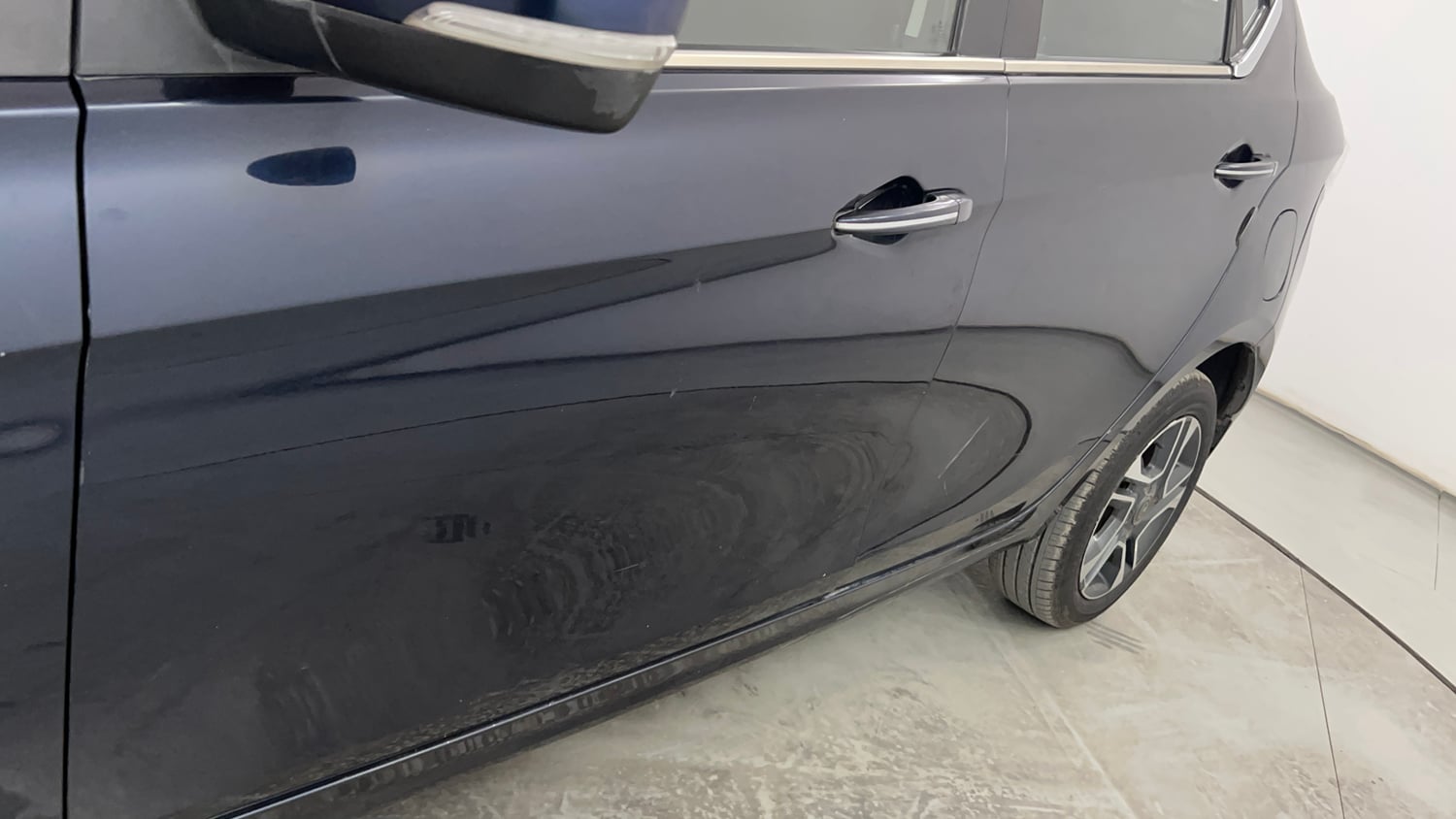 Used 2019 Tata Tigor Revotron XZA Petrol Automatic dents MINOR SCRATCH