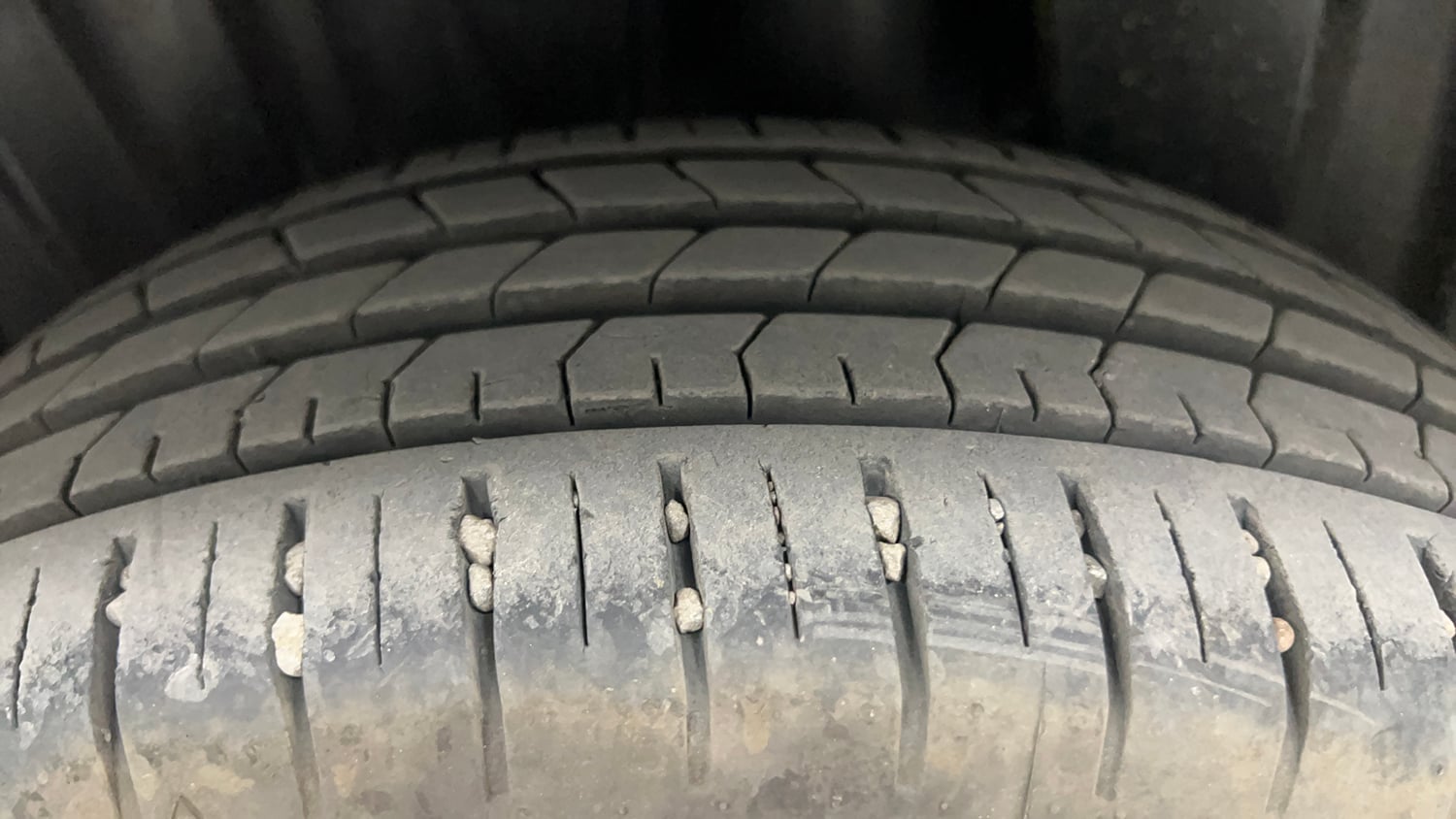 Used 2024 Maruti Suzuki Baleno Zeta MT CNG Cng Manual tyres LEFT REAR TYRE TREAD VIEW