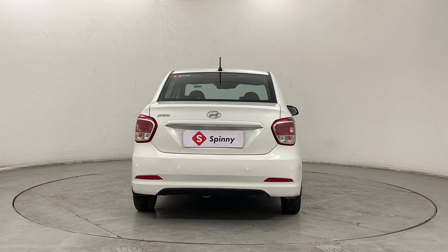 Used 2015 Hyundai Xcent S 1.2 (O) Petrol Manual exterior BACK VIEW