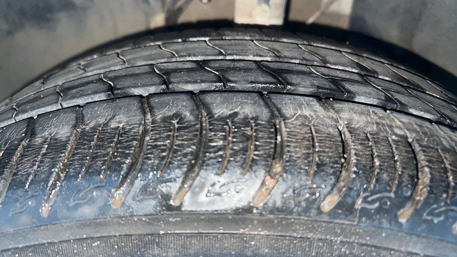 Used 2021 Tata Altroz XZ Petrol Petrol Manual tyres LEFT FRONT TYRE TREAD VIEW