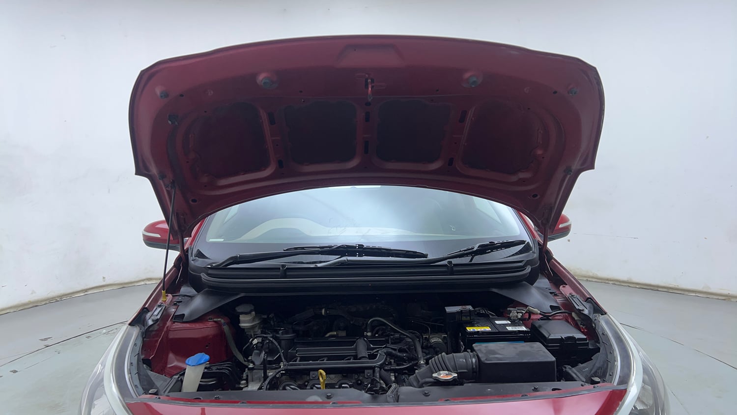 Used 2017 Hyundai Elite i20 Asta 1.2 Petrol Manual engine ENGINE & BONNET OPEN FRONT VIEW