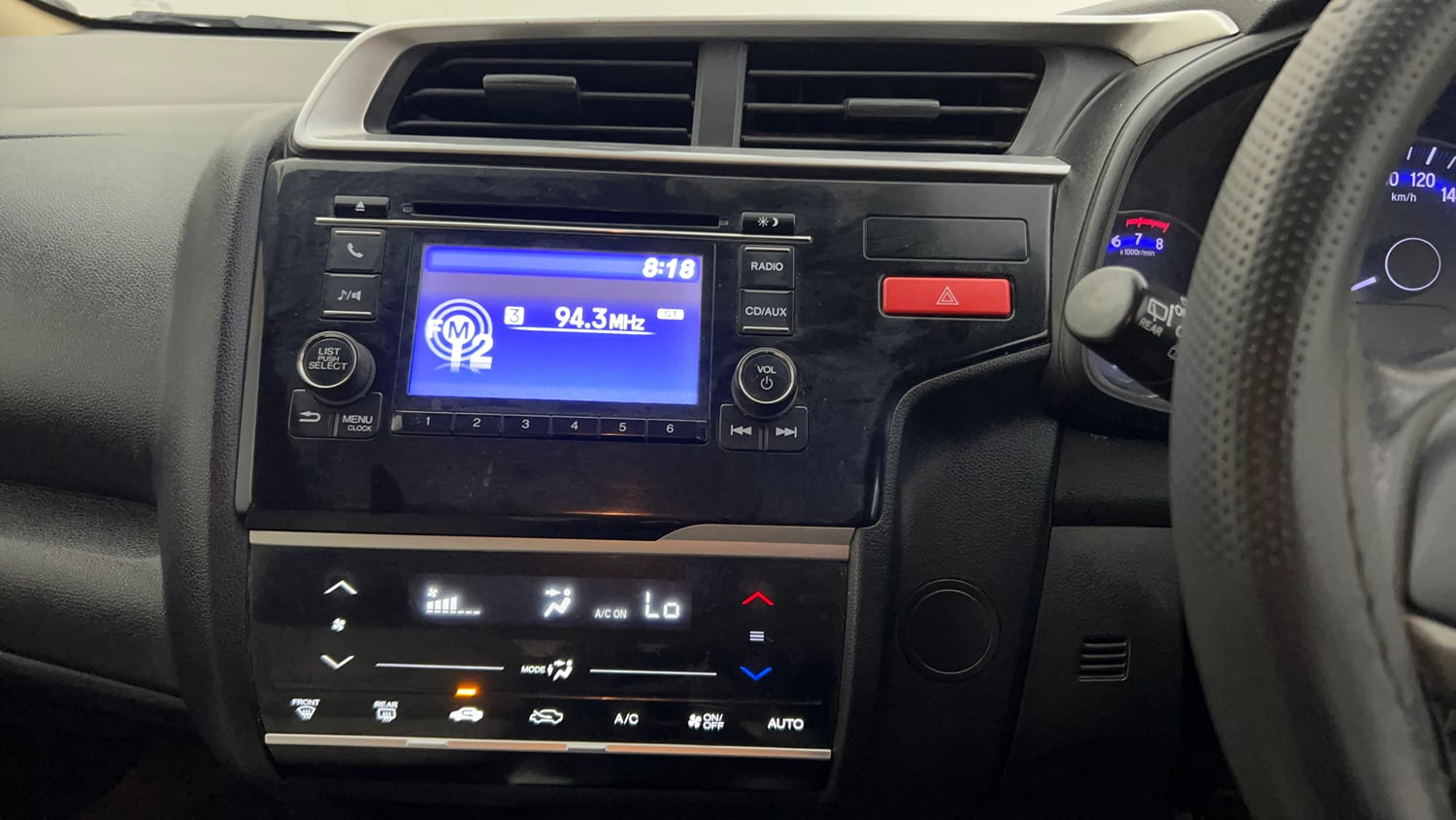 Used 2015 Honda Jazz V AT Petrol Petrol Automatic top_features Integrated (in-dash) music system