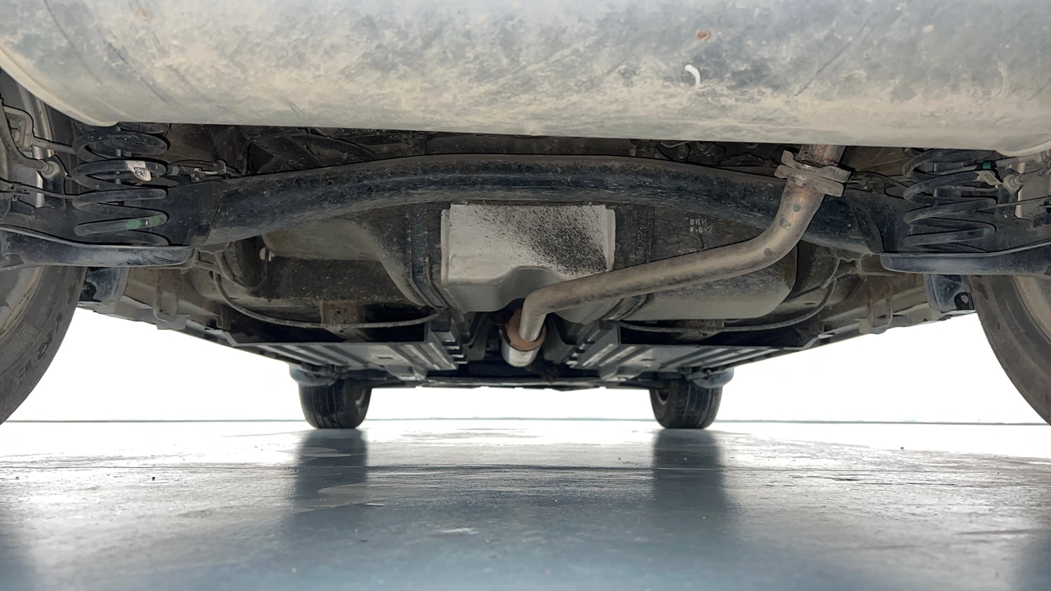 Used 2022 Maruti Suzuki S-Cross Zeta Petrol Manual extra REAR UNDERBODY VIEW (TAKEN FROM REAR)