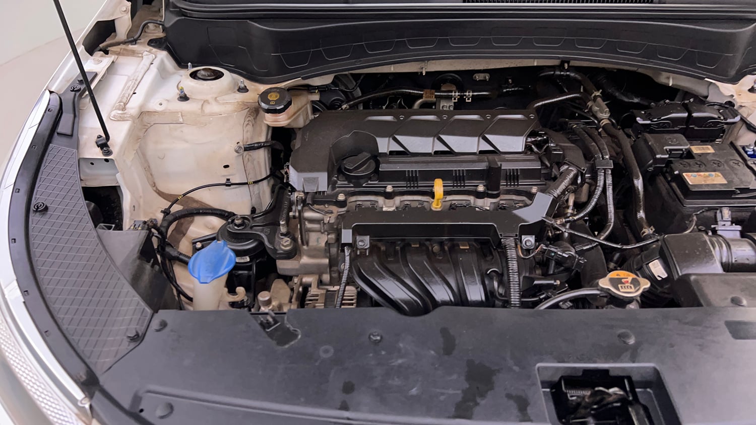 Used 2022 Kia Seltos HTX 1.5 Petrol Manual engine ENGINE RIGHT SIDE VIEW