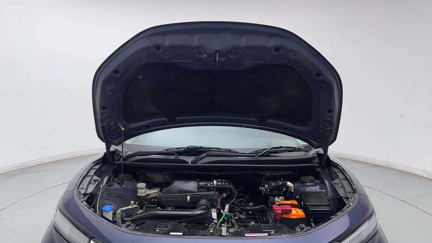 Used 2023 Maruti Suzuki Fronx Delta 1.2L MT Petrol Manual engine ENGINE & BONNET OPEN FRONT VIEW