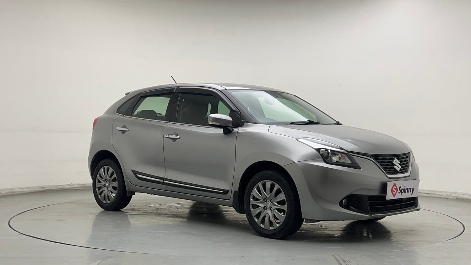 Used 2017 Maruti Suzuki Baleno Alpha 1.2 Petrol Manual exterior RIGHT FRONT CORNER VIEW