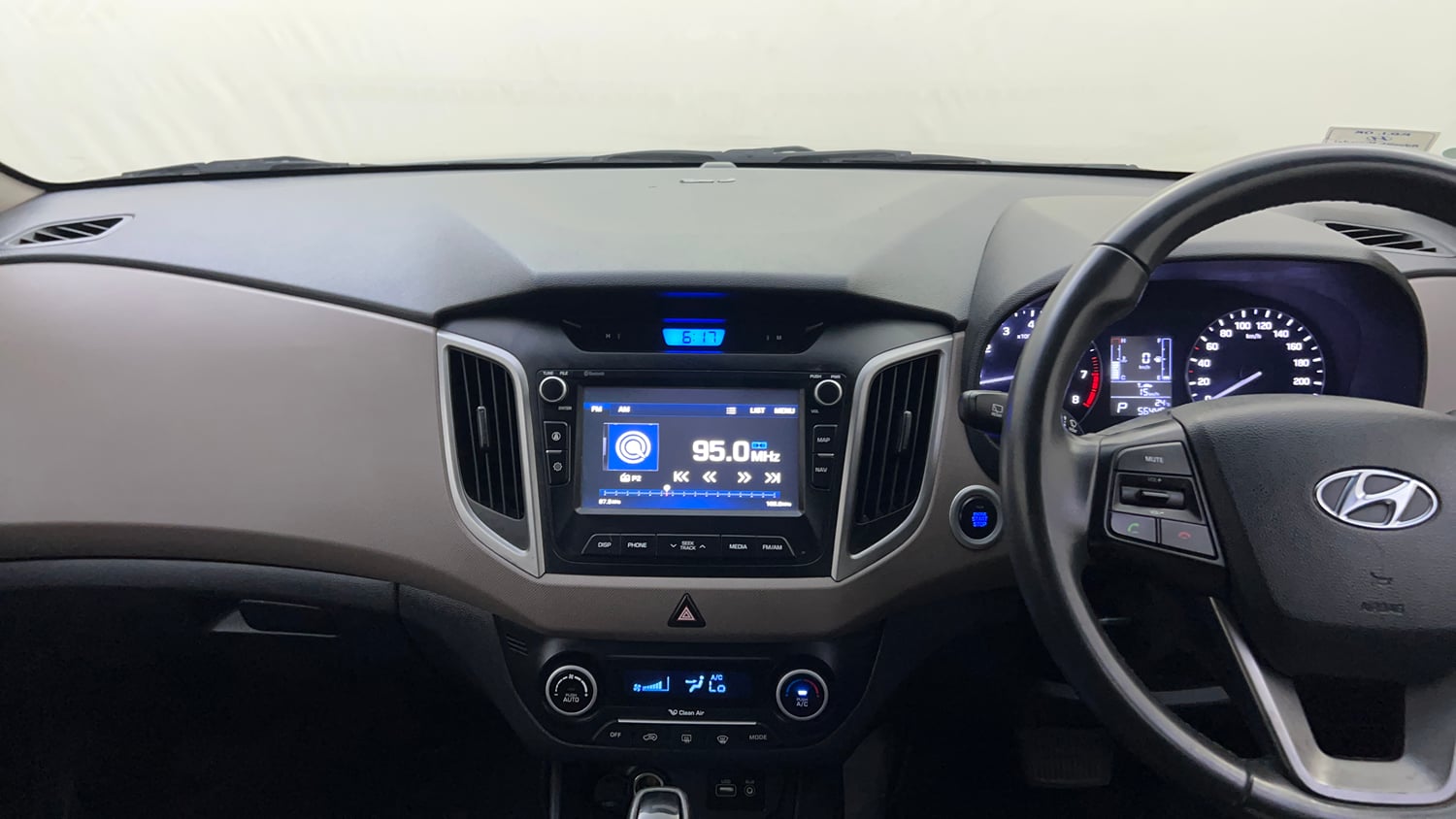Used 2016 Hyundai Creta 1.6 SX Plus AT Petrol Petrol Automatic interior MUSIC SYSTEM & AC CONTROL VIEW