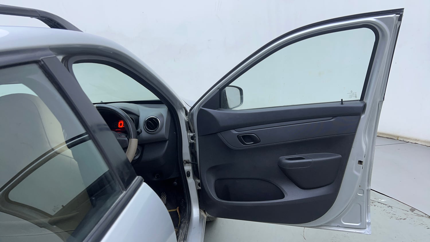 Used 2017 Renault Kwid 1.0 RXT AMT Petrol Automatic interior RIGHT FRONT DOOR OPEN VIEW