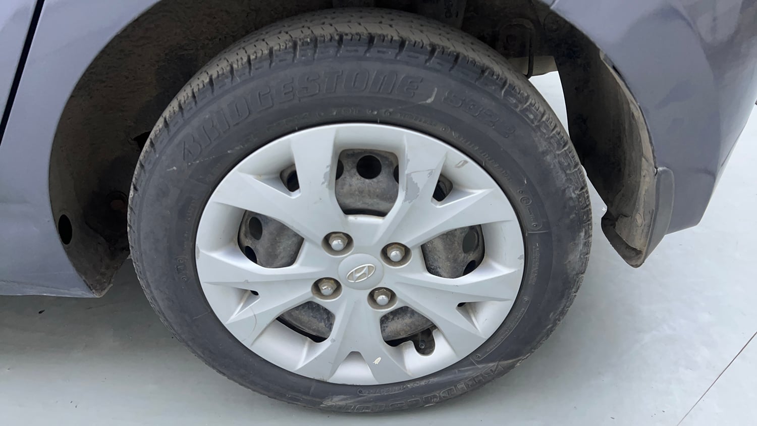 Used 2016 Hyundai Grand i10 Sportz 1.2 Kappa VTVT Petrol Manual tyres LEFT REAR TYRE RIM VIEW
